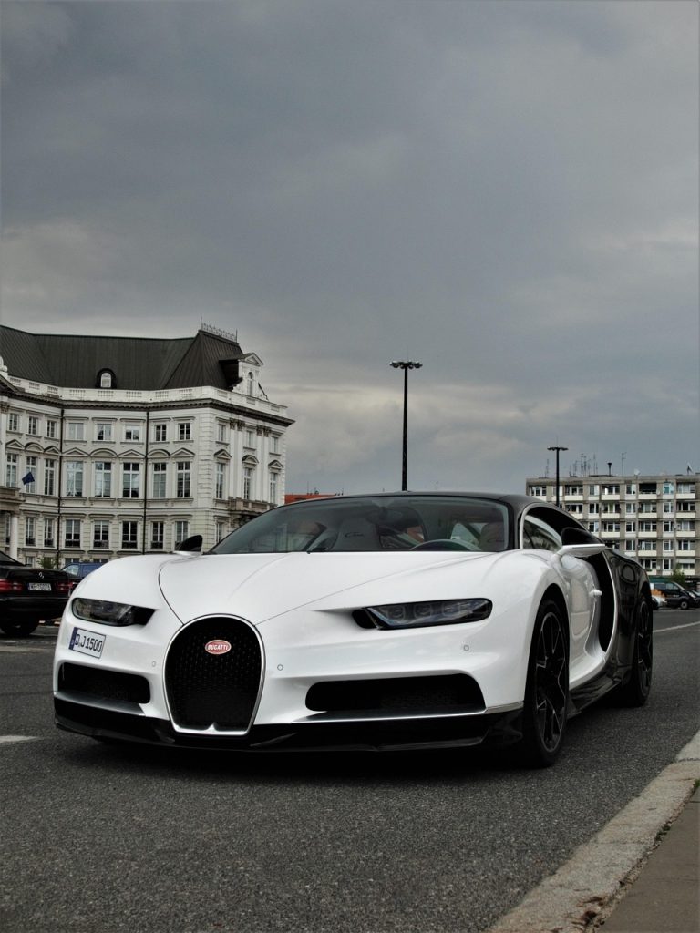 bugatti chiron, car wallpapers, car, street, road, luxury car, sports car, supercar, hypercar, auto, automobile, automotive, bugatti, city